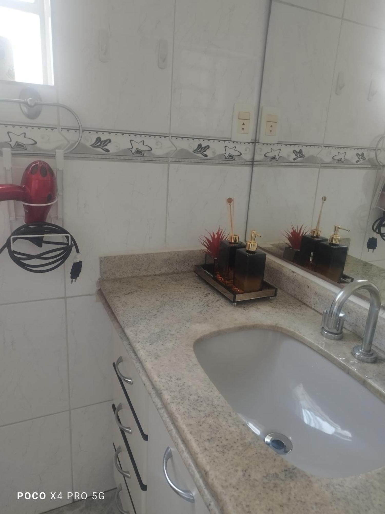 Quarto Suite -Em Apartamento Familiar بيلو هورزونتي المظهر الخارجي الصورة